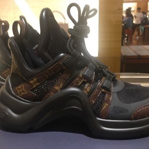 Meet your Posher, Eli